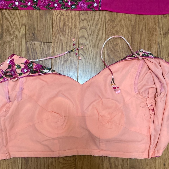 Saree - Picture 3 of 4